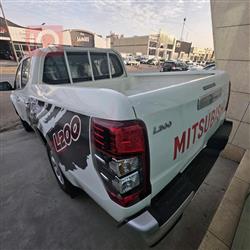 میتسوبیشی L200